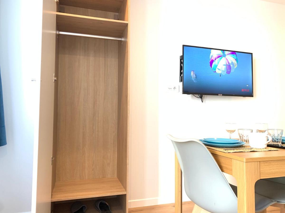 Studio Cosy Proche Rer B/C Orly Tgv Apartamento Massy  Exterior foto
